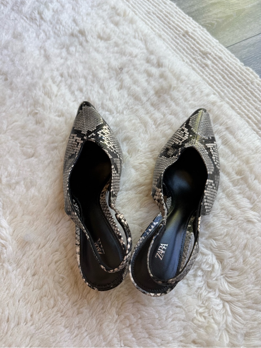 Zara Snake Print Slingback Kitten Heels Pointed Toe Size 37 US 6.5-7 - Picture 4 of 5